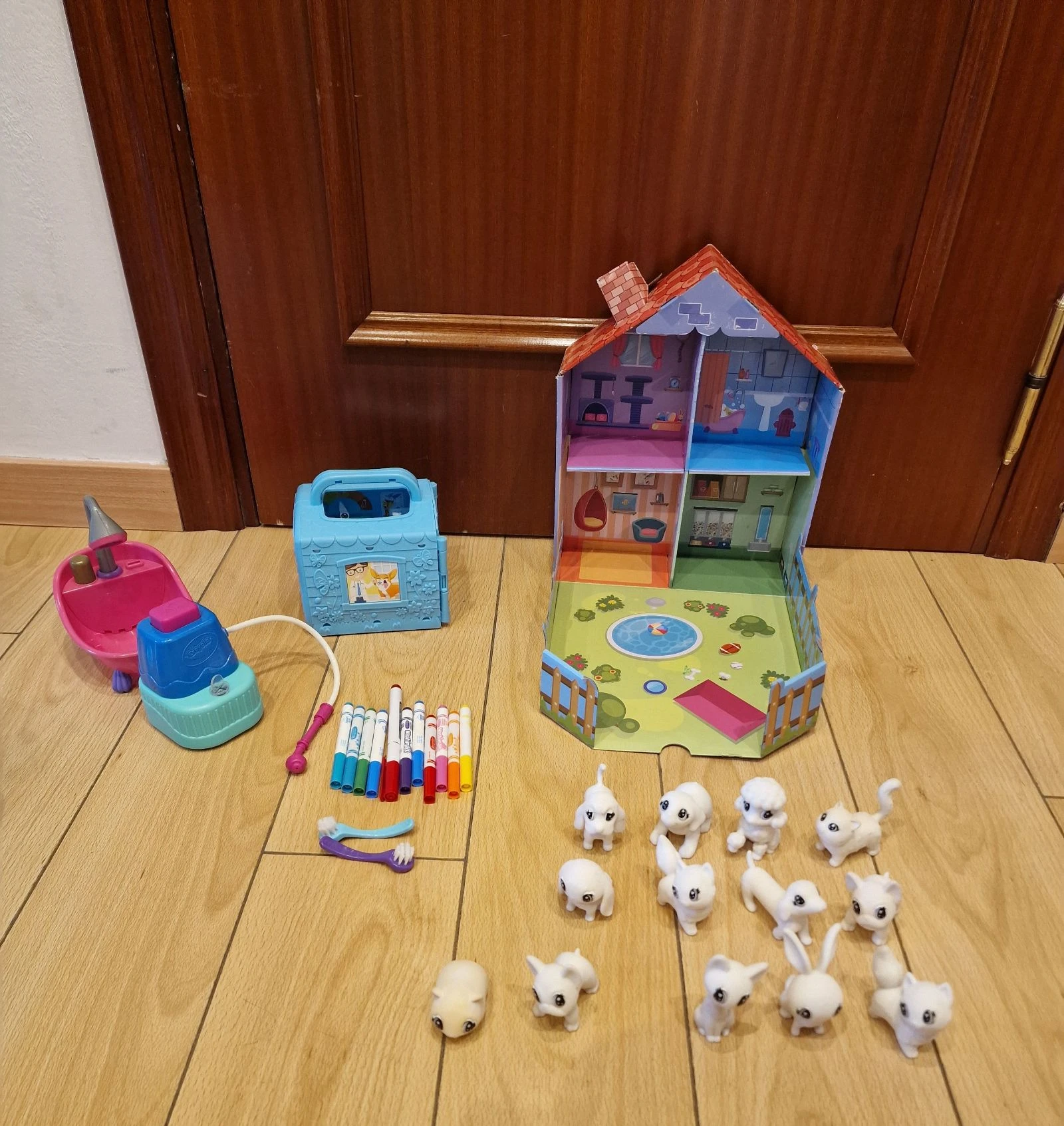 Mega Lote Washimals Crayola - Casita, Bañera, Transportín + 13 Mascotas